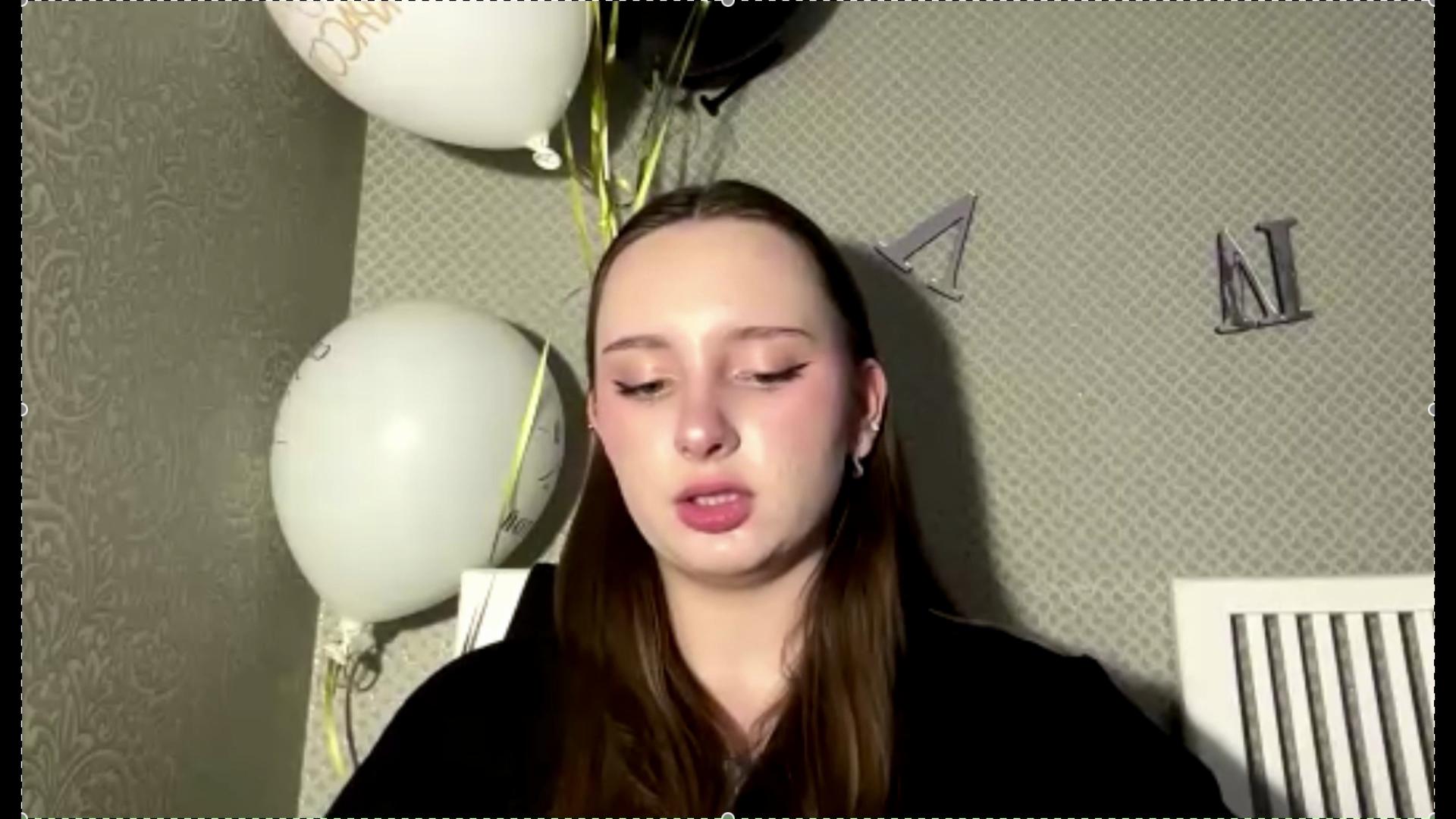 Image of cam model LatrinaBouffard from XloveCam