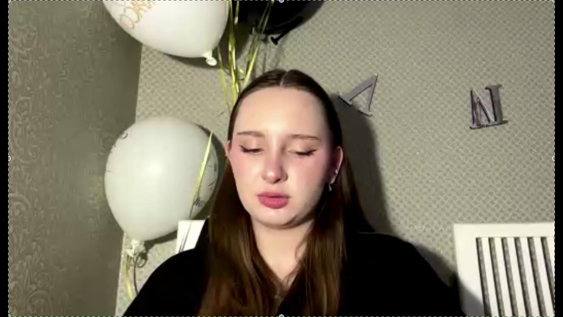 Image of cam model LatrinaBouffard from XloveCam