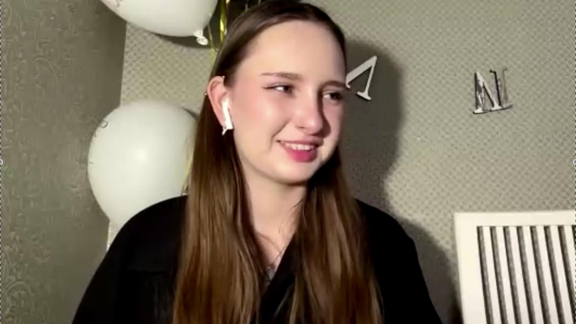 Image of cam model LatrinaBouffard from XloveCam