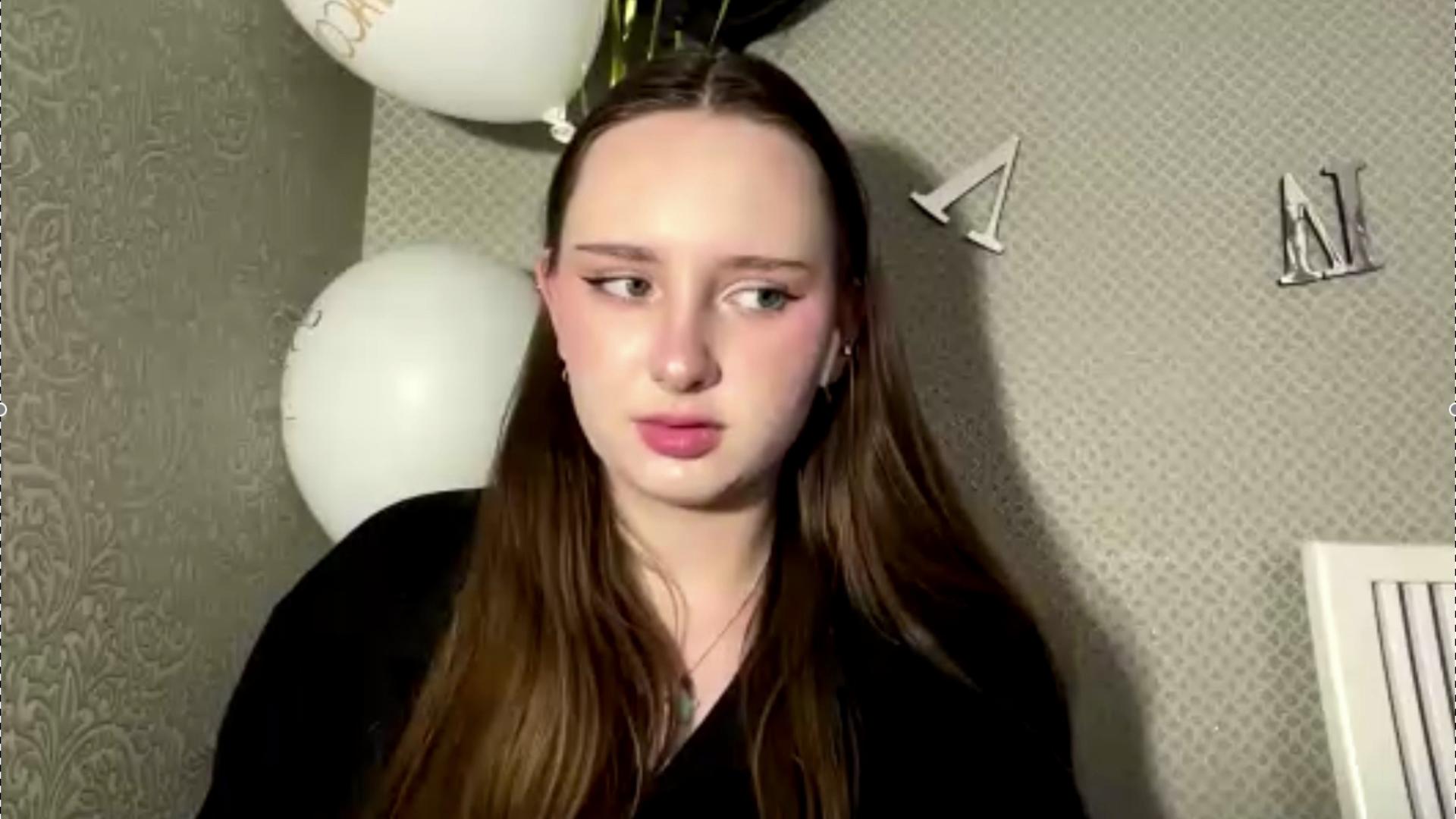 Image of cam model LatrinaBouffard from XloveCam