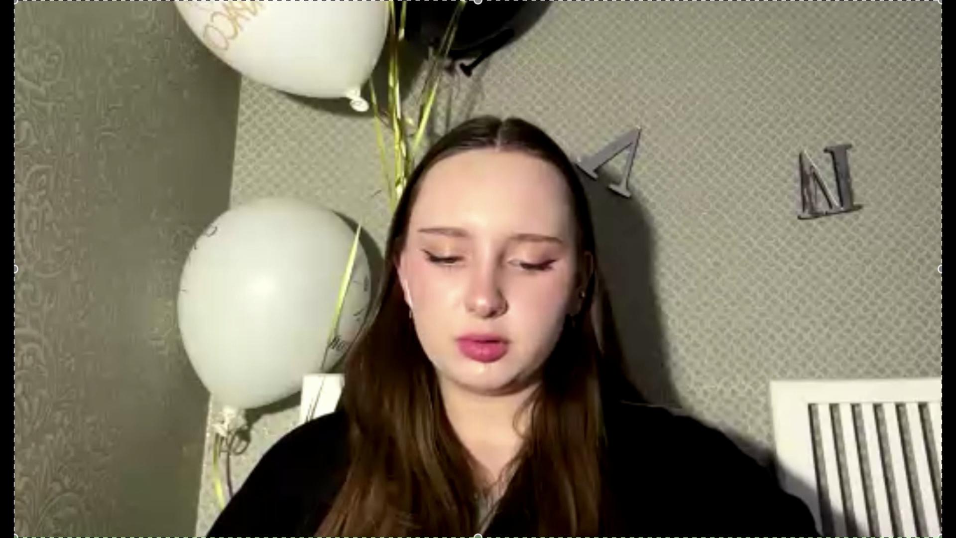 Image of cam model LatrinaBouffard from XloveCam