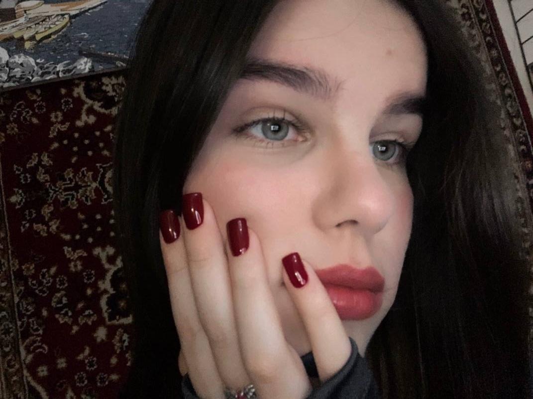Image of cam model DiamondDvorsky from XloveCam