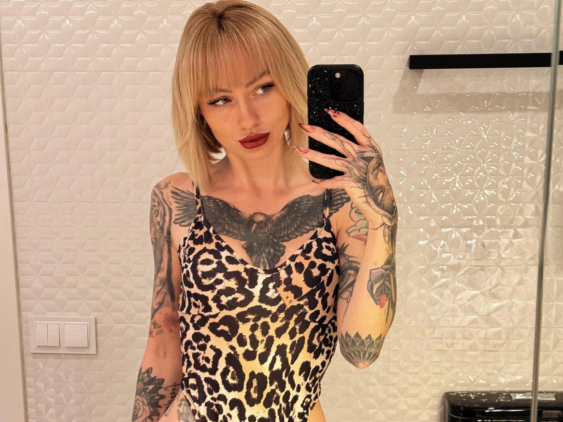 Image of cam model HaileyhopeXXX-hot from XloveCam