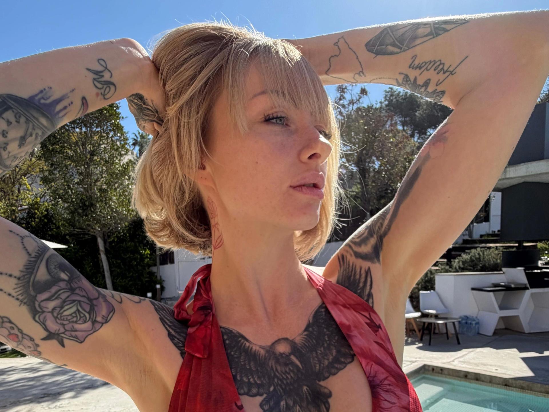 Image of cam model HaileyhopeXXX-hot from XloveCam