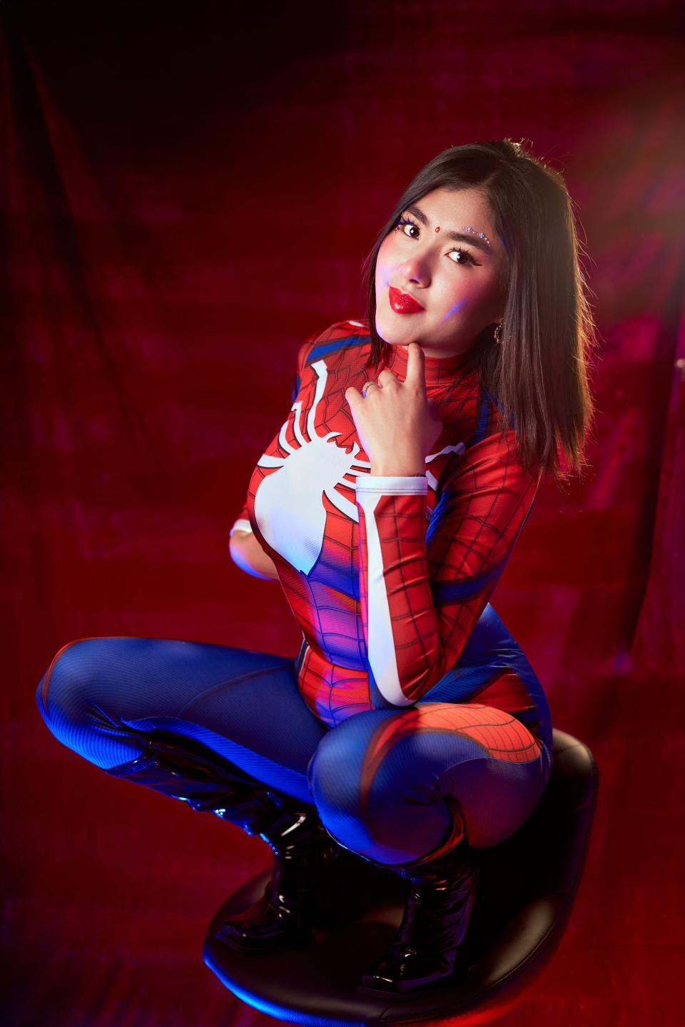 Image of cam model HannaGoez from XloveCam