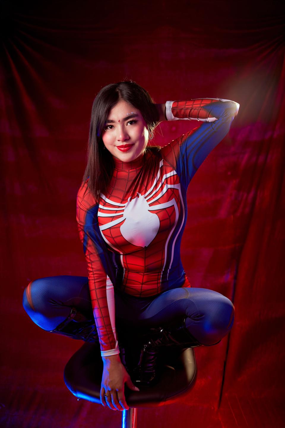 Image of cam model HannaGoez from XloveCam