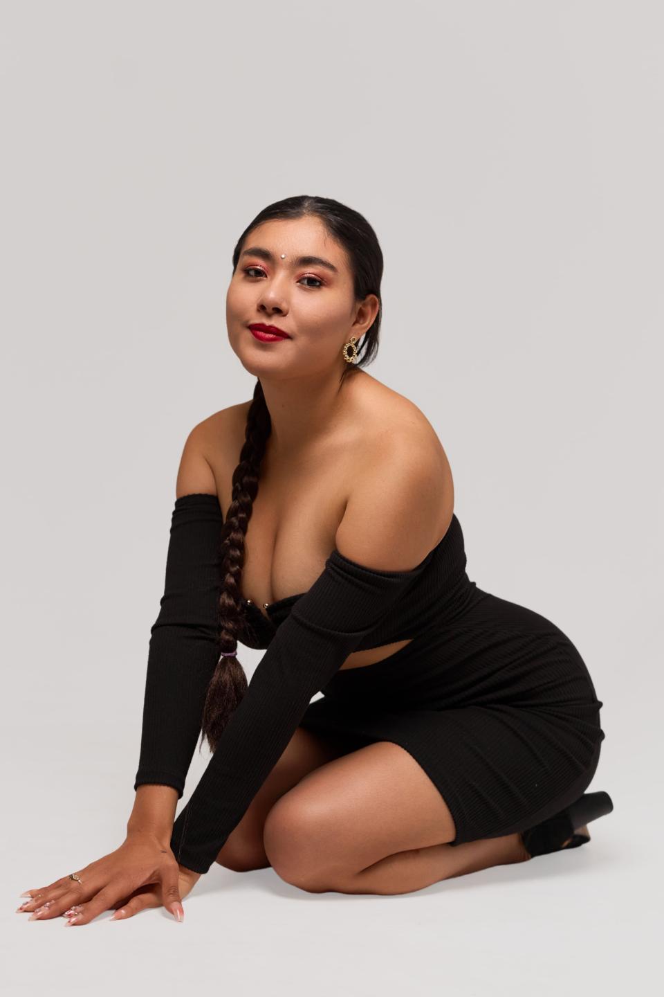 Image of cam model HannaGoez from XloveCam