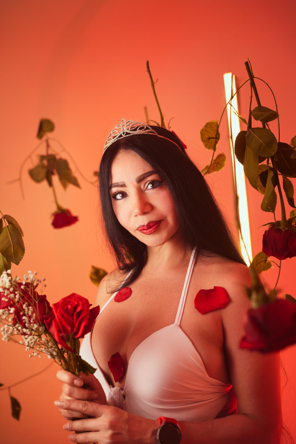 Image of cam model HelenHard from XloveCam