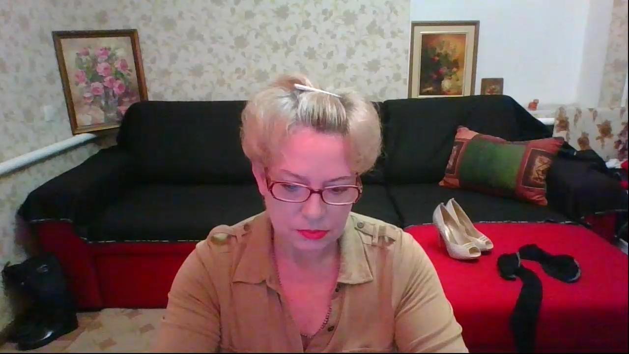 Image of cam model SamantaFocsy from XloveCam