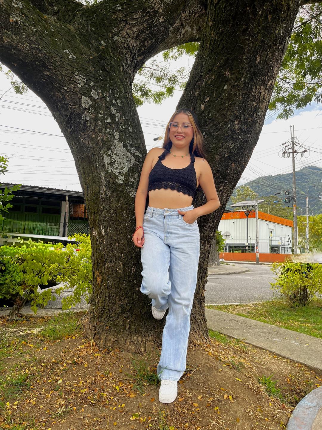 Image of cam model AmilyRizzo from XloveCam