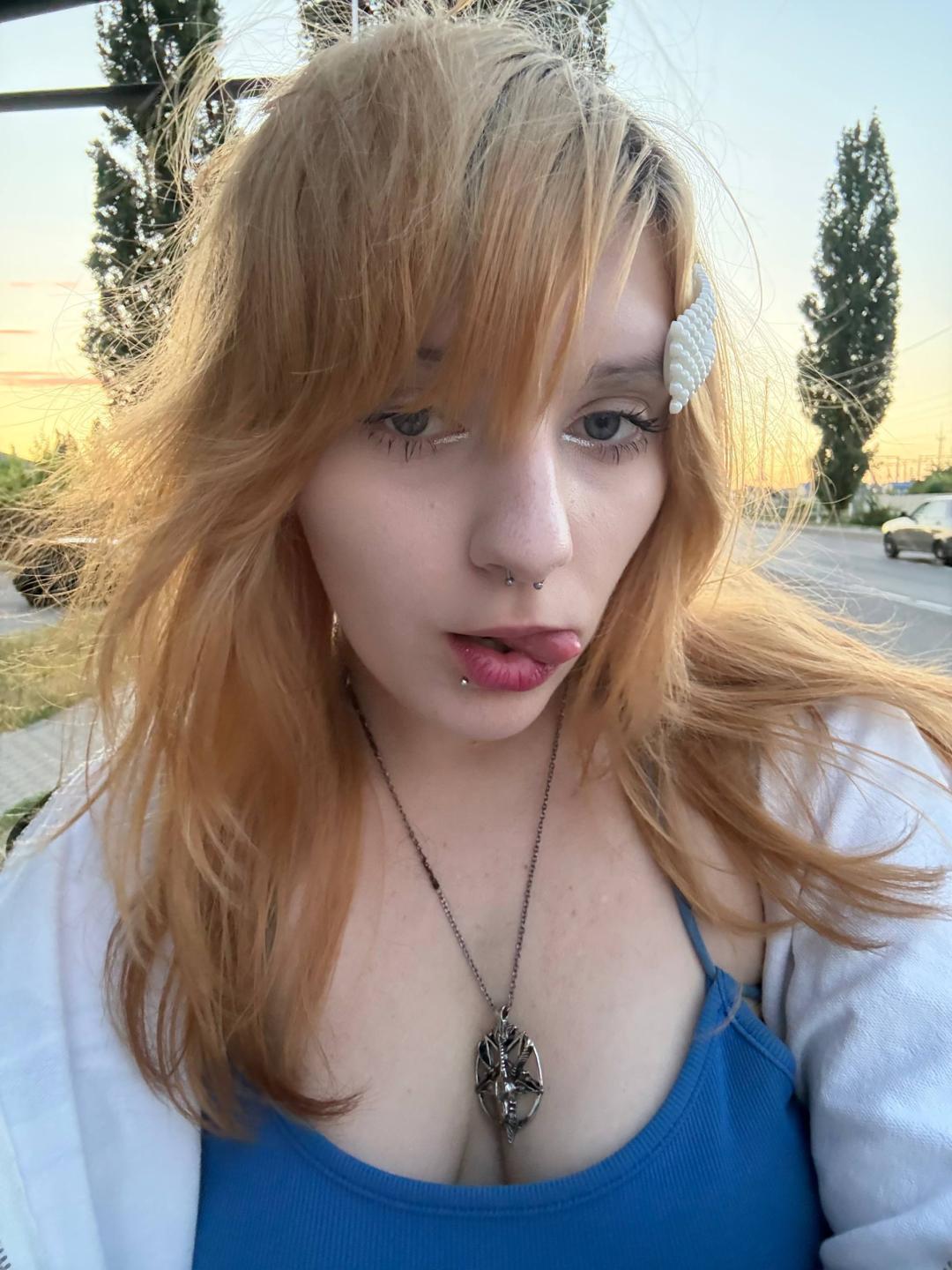 Image of cam model ForenCostler from XloveCam
