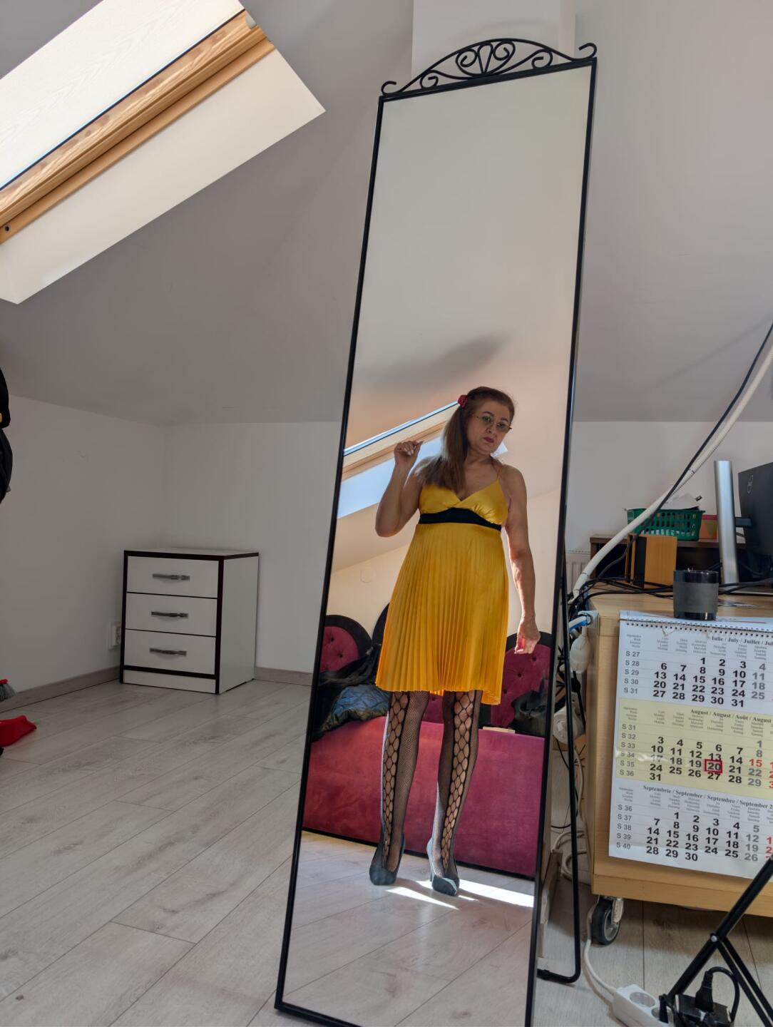 Image of cam model KarlaHartley from XloveCam