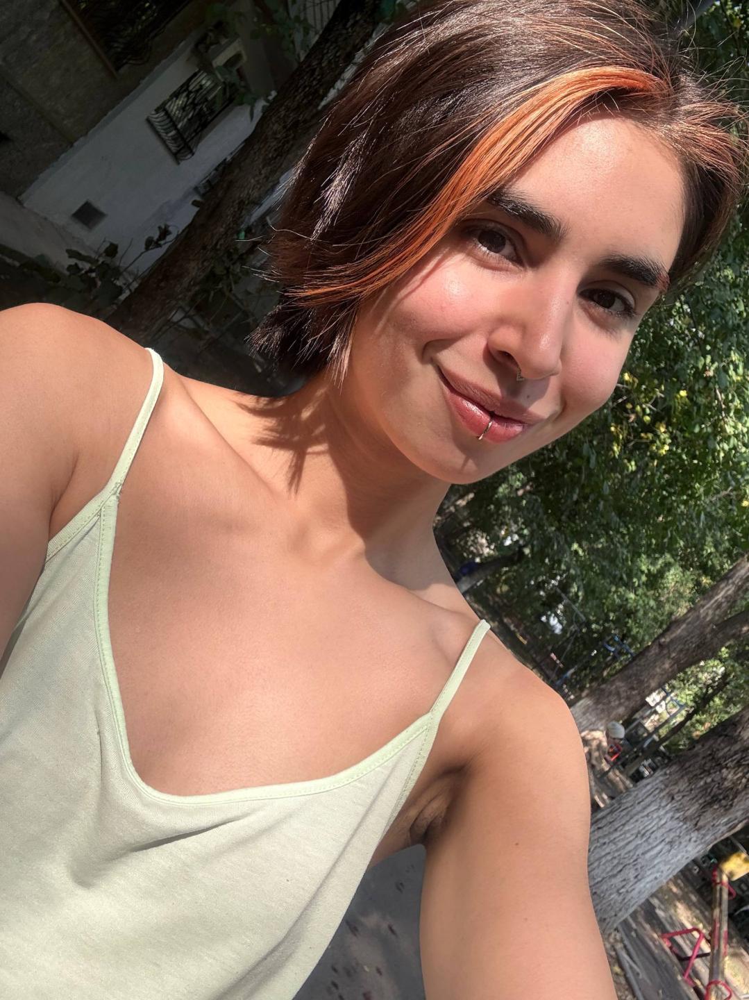 Image of cam model TameikaMacclellan from XloveCam