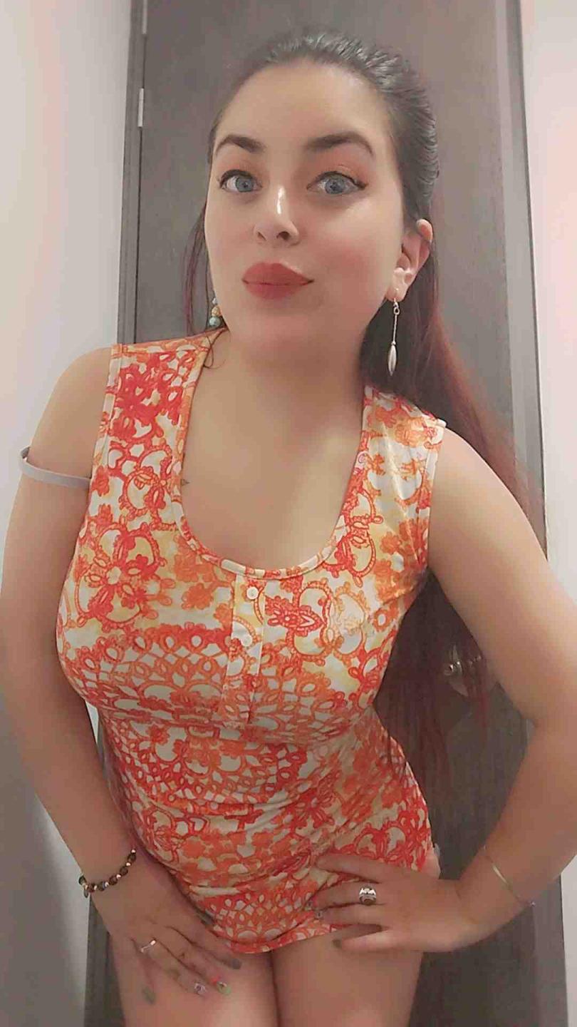 Image of cam model Dannazv from XloveCam
