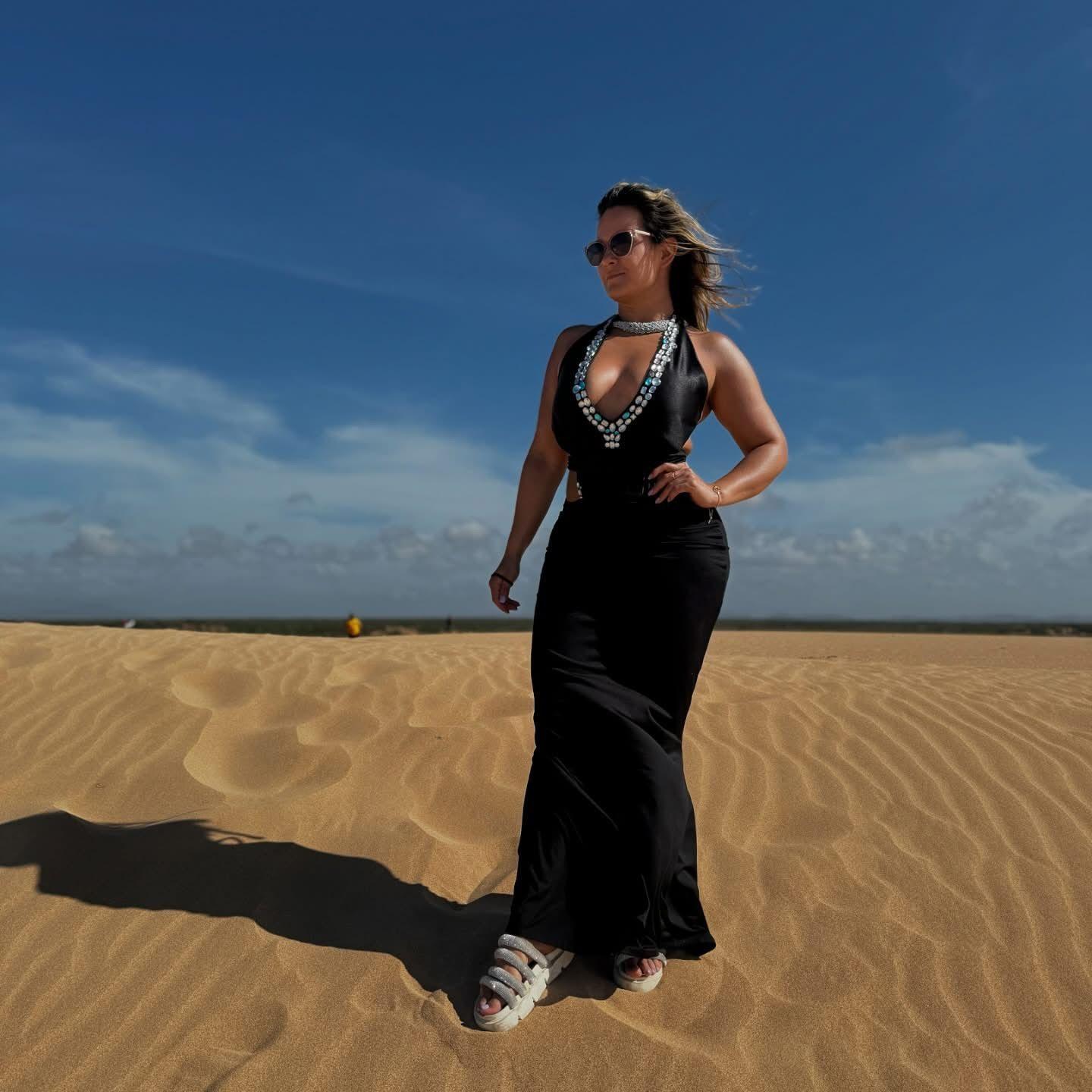 Image of cam model JeniElfie from XloveCam
