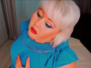 XBigBoobs - Live sex cams model