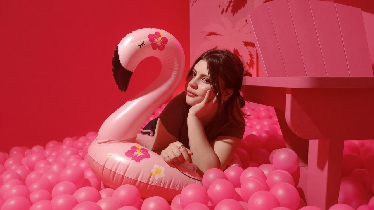 Image of cam model MicheMeow from XloveCam