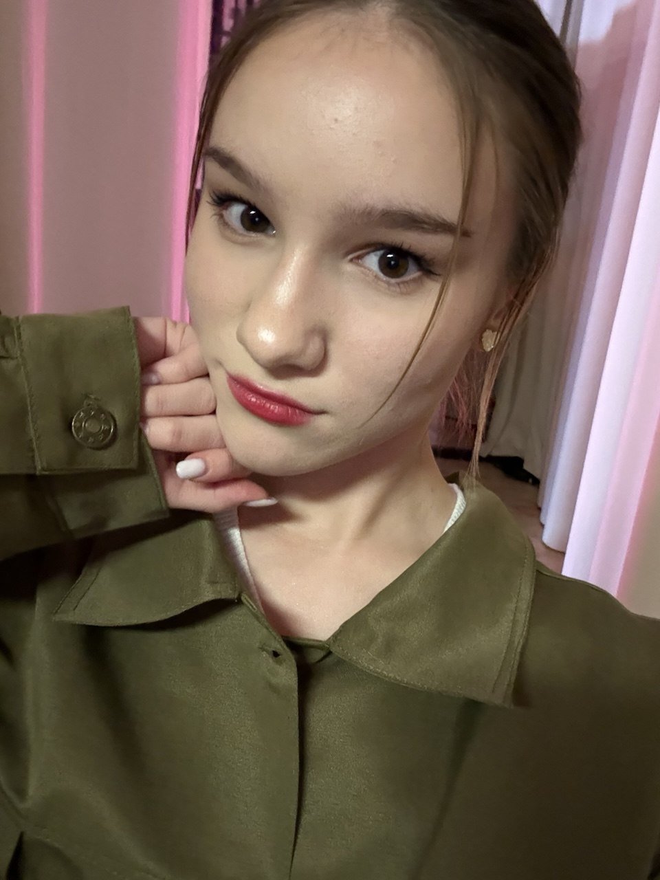 Image of cam model DomingaSierra from XloveCam