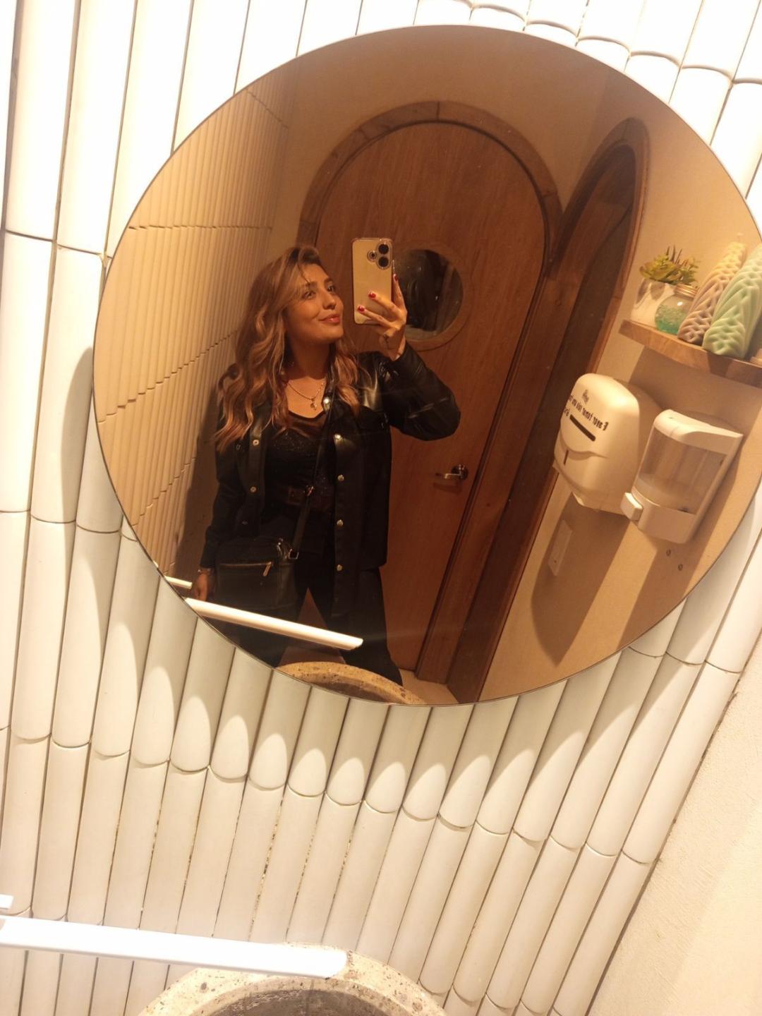 Image of cam model BiancaRey from XloveCam