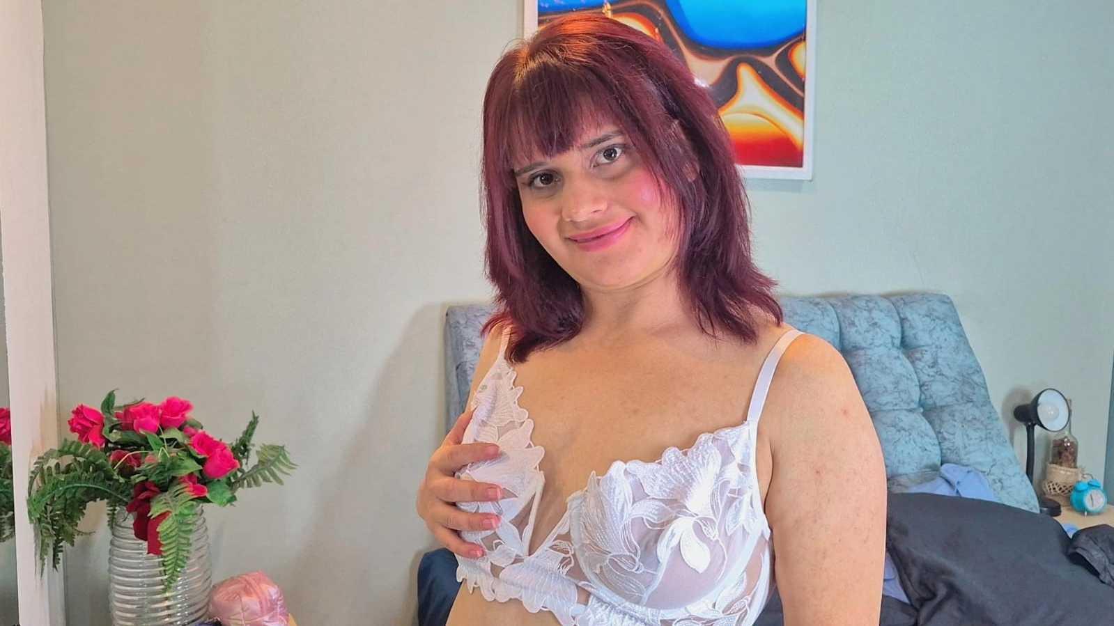 Image of cam model VivianFranco from XloveCam