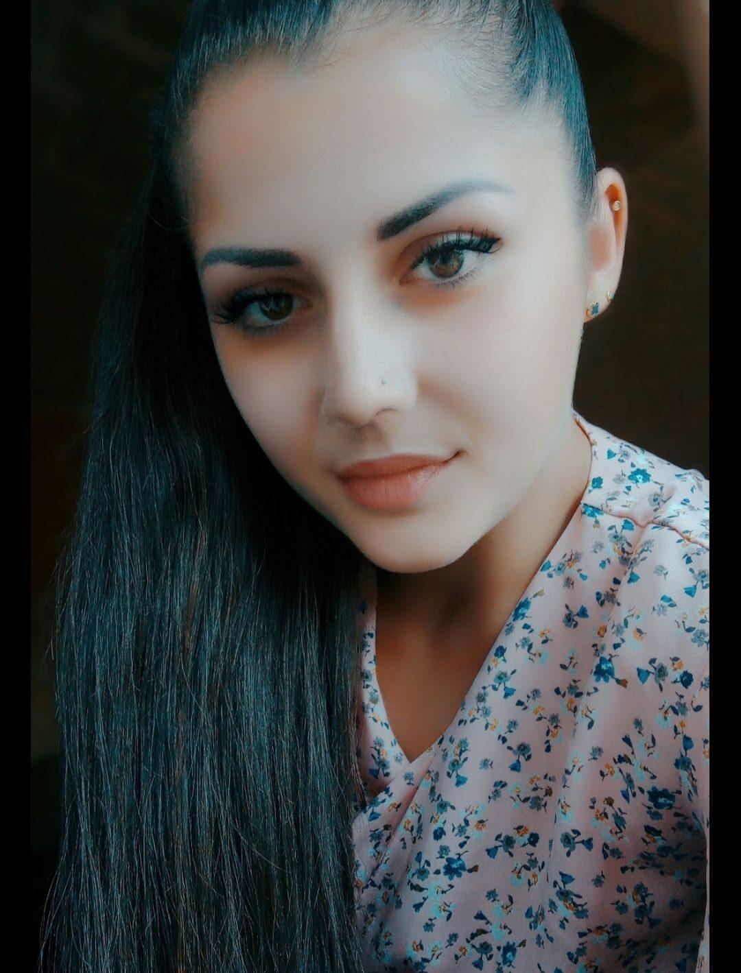 Image of cam model PattyAna from XloveCam