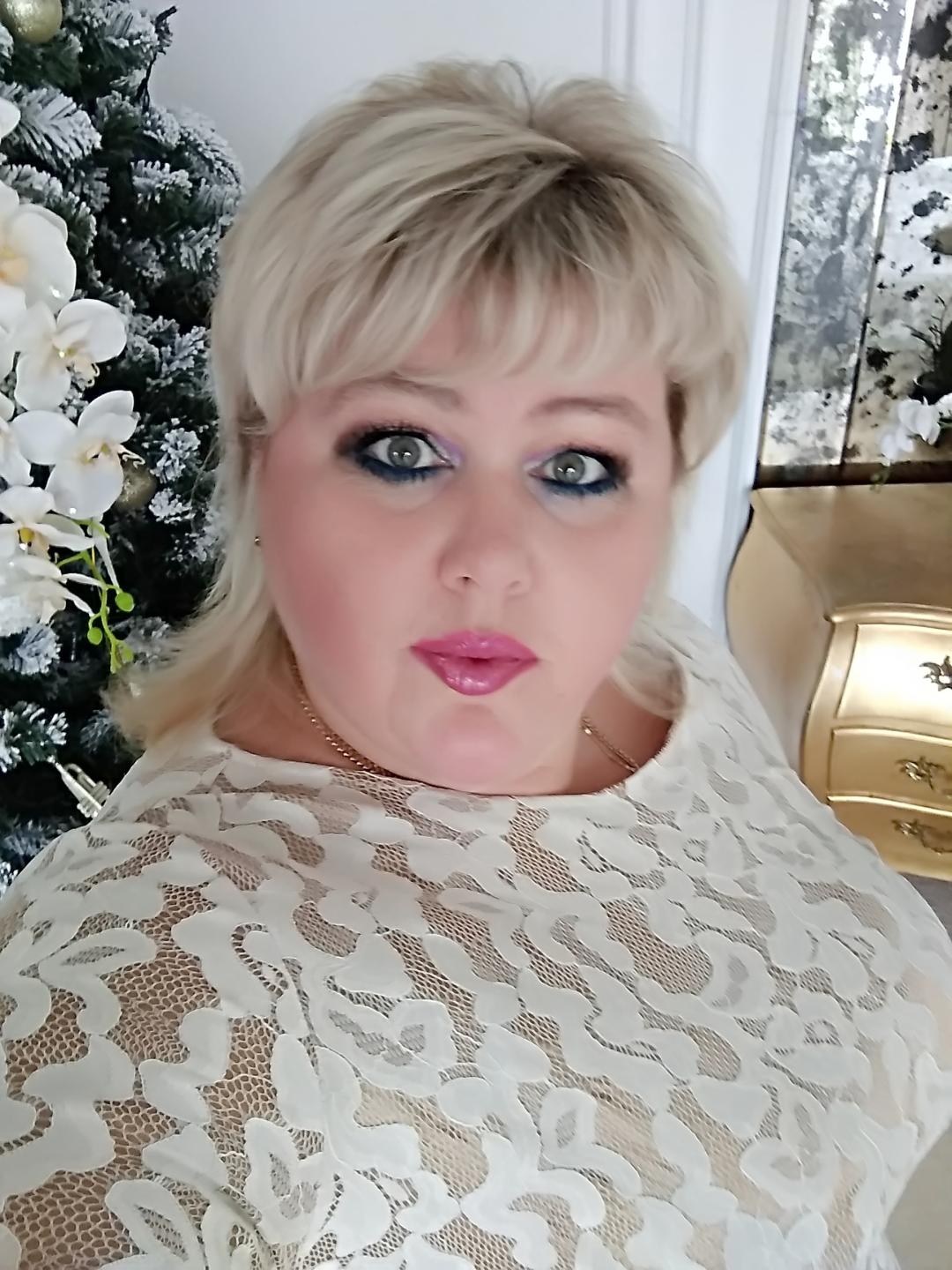 Image of cam model XBigBoobs from XloveCam