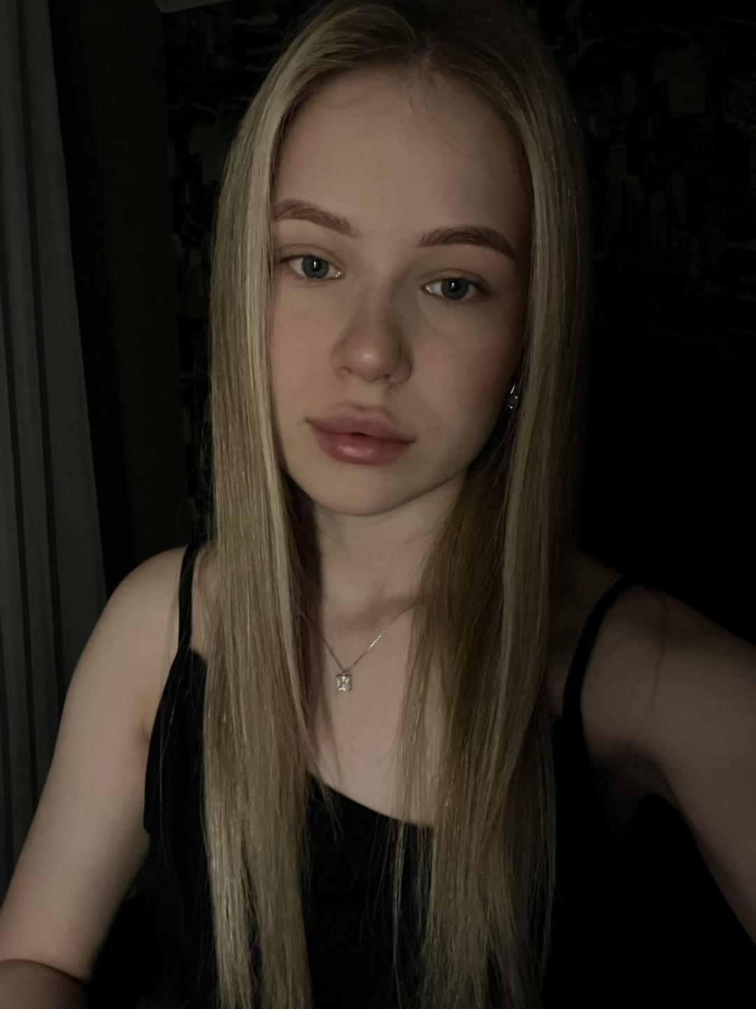 Image of cam model DarceyJarver from XloveCam
