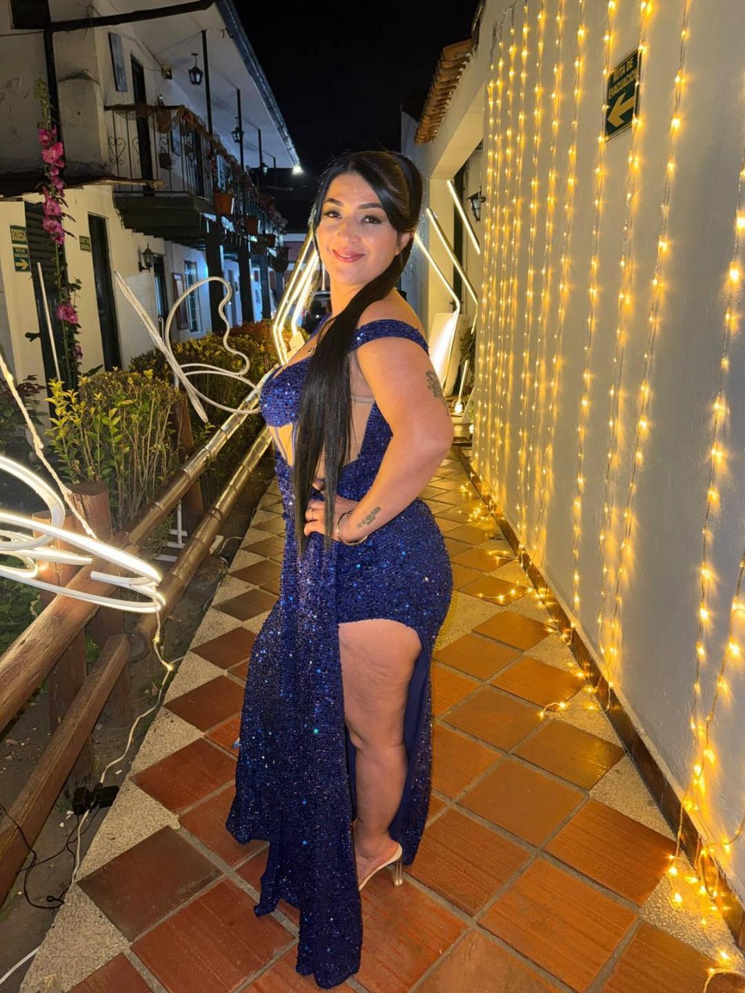 Image of cam model KarenBroc from XloveCam