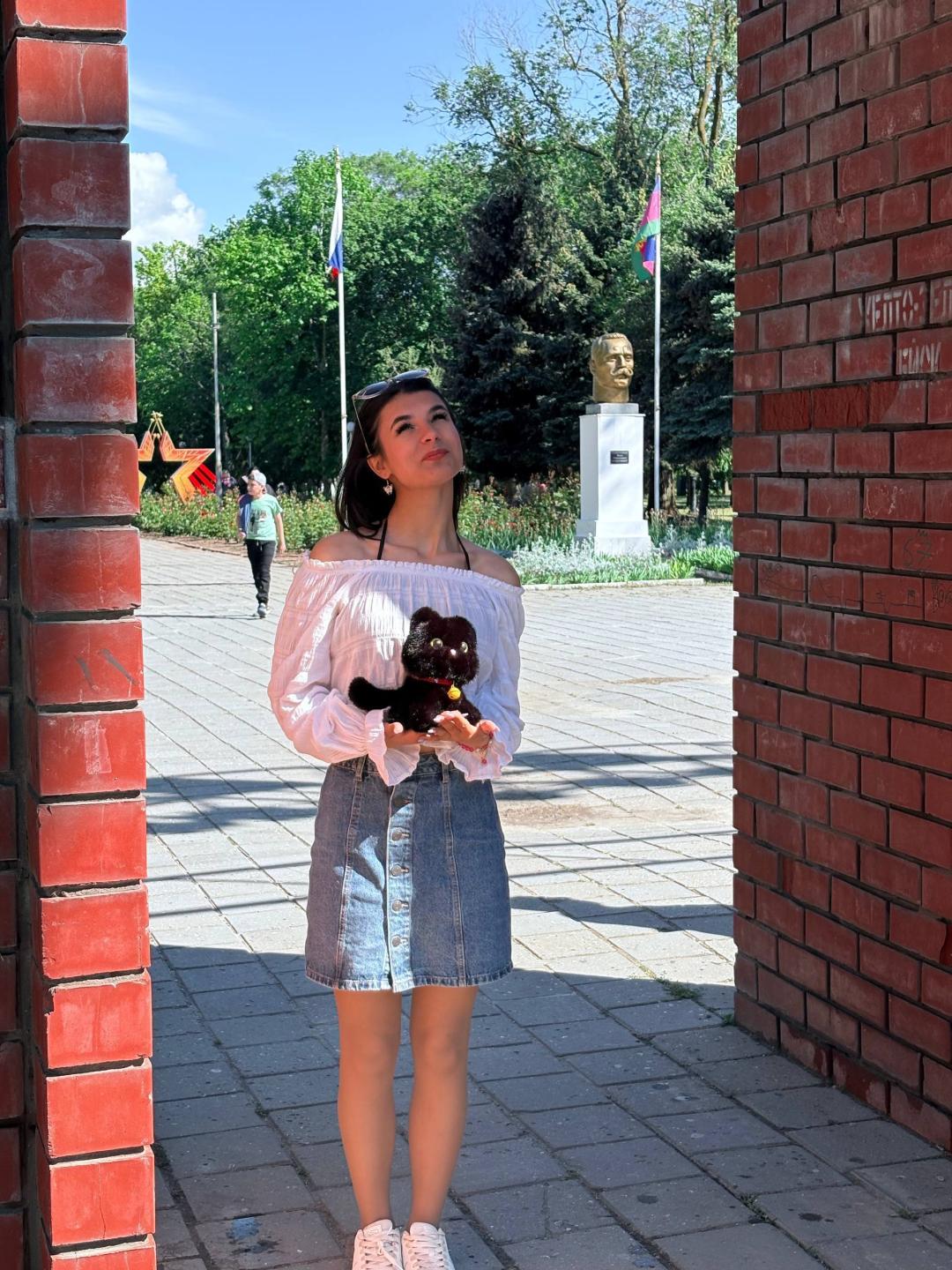 Image of cam model LakiaRentz from XloveCam