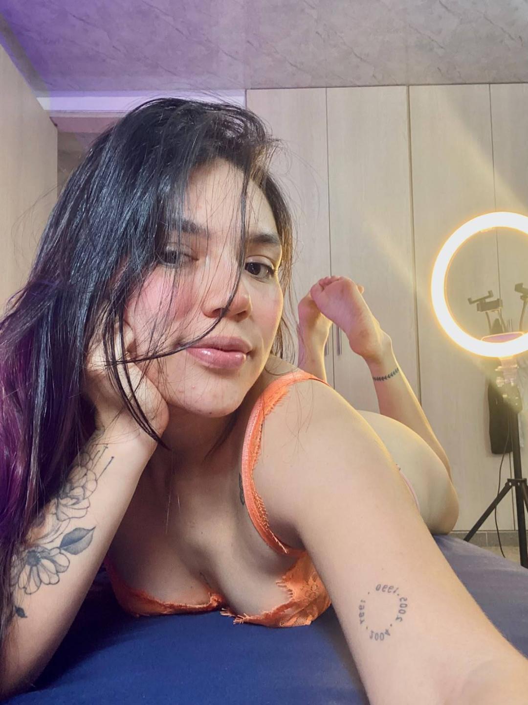 Image of cam model SophiaMarx from XloveCam