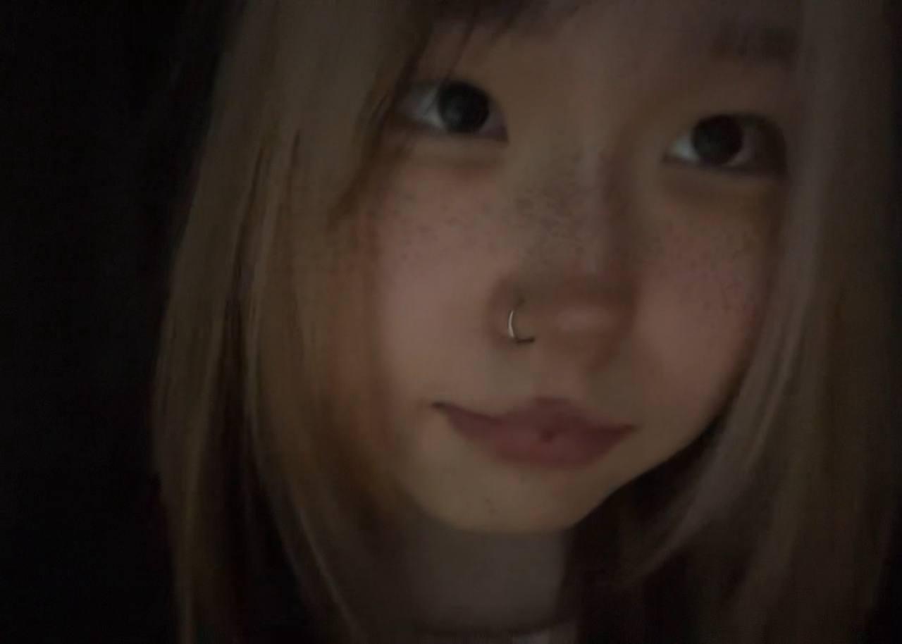 Image of cam model JungMcgranor from XloveCam