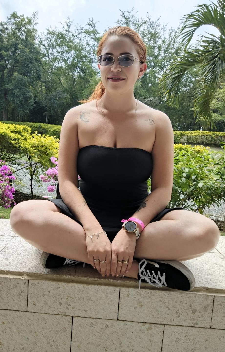 Image of cam model ImEmilyHanks from XloveCam