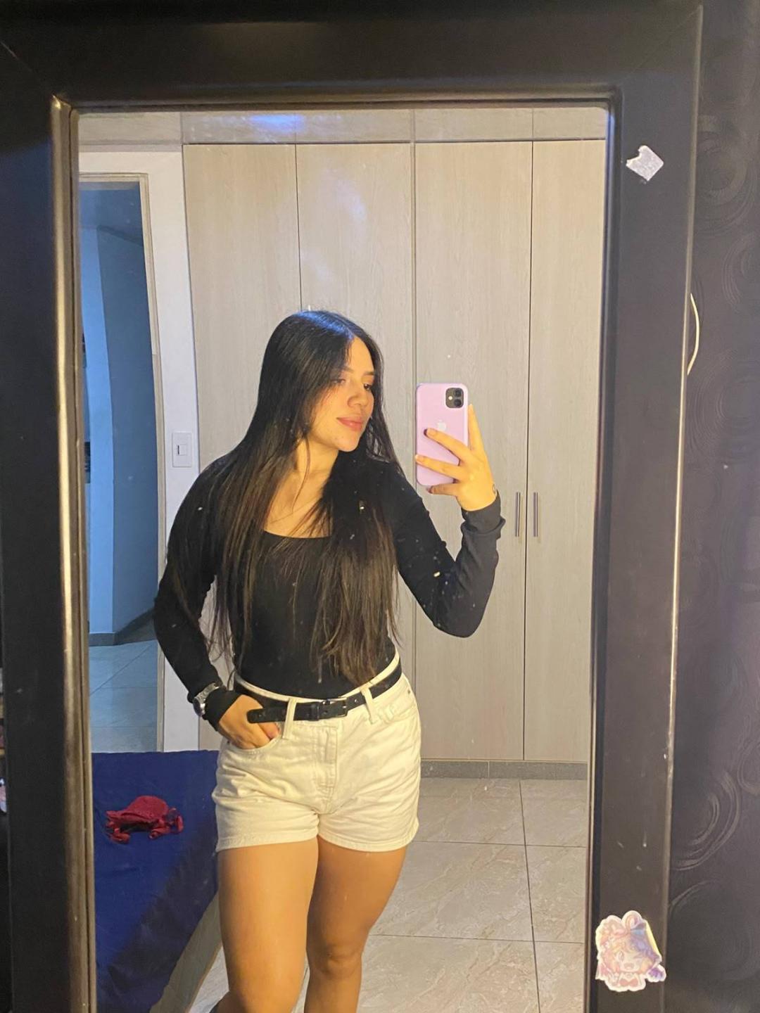 Image of cam model SophiaMarx from XloveCam
