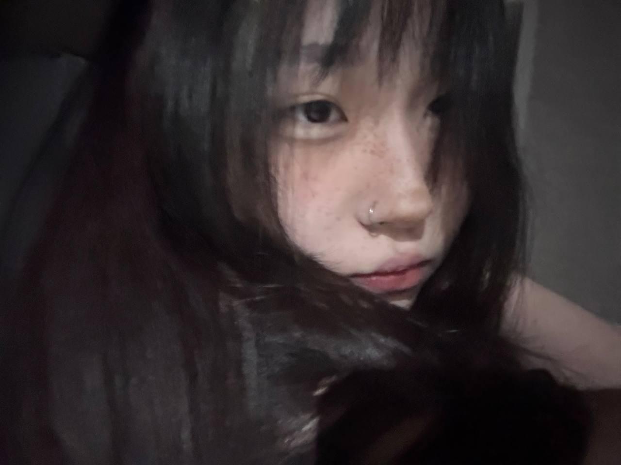 Image of cam model JungMcgranor from XloveCam