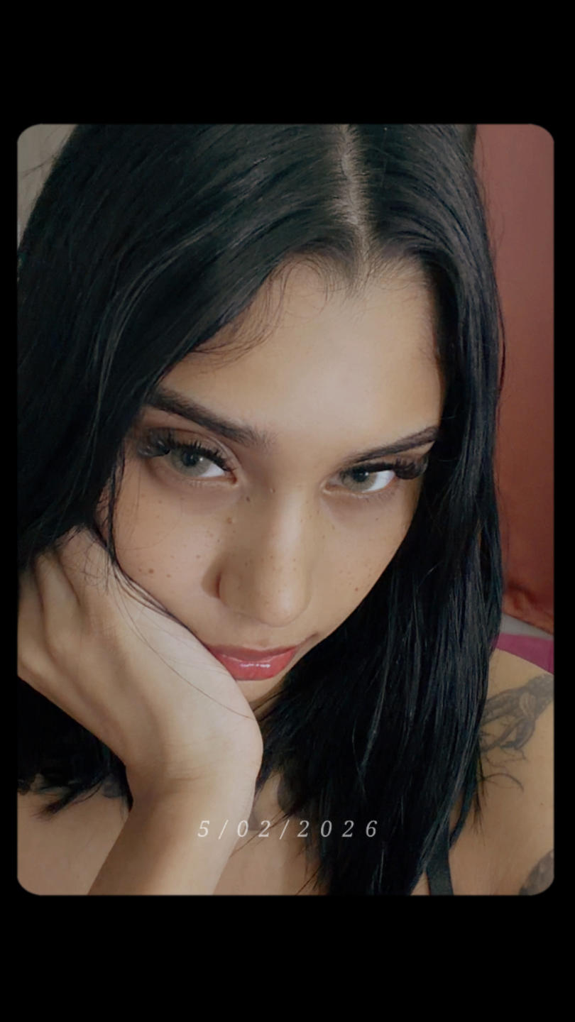 Image of cam model KittyVampire from XloveCam