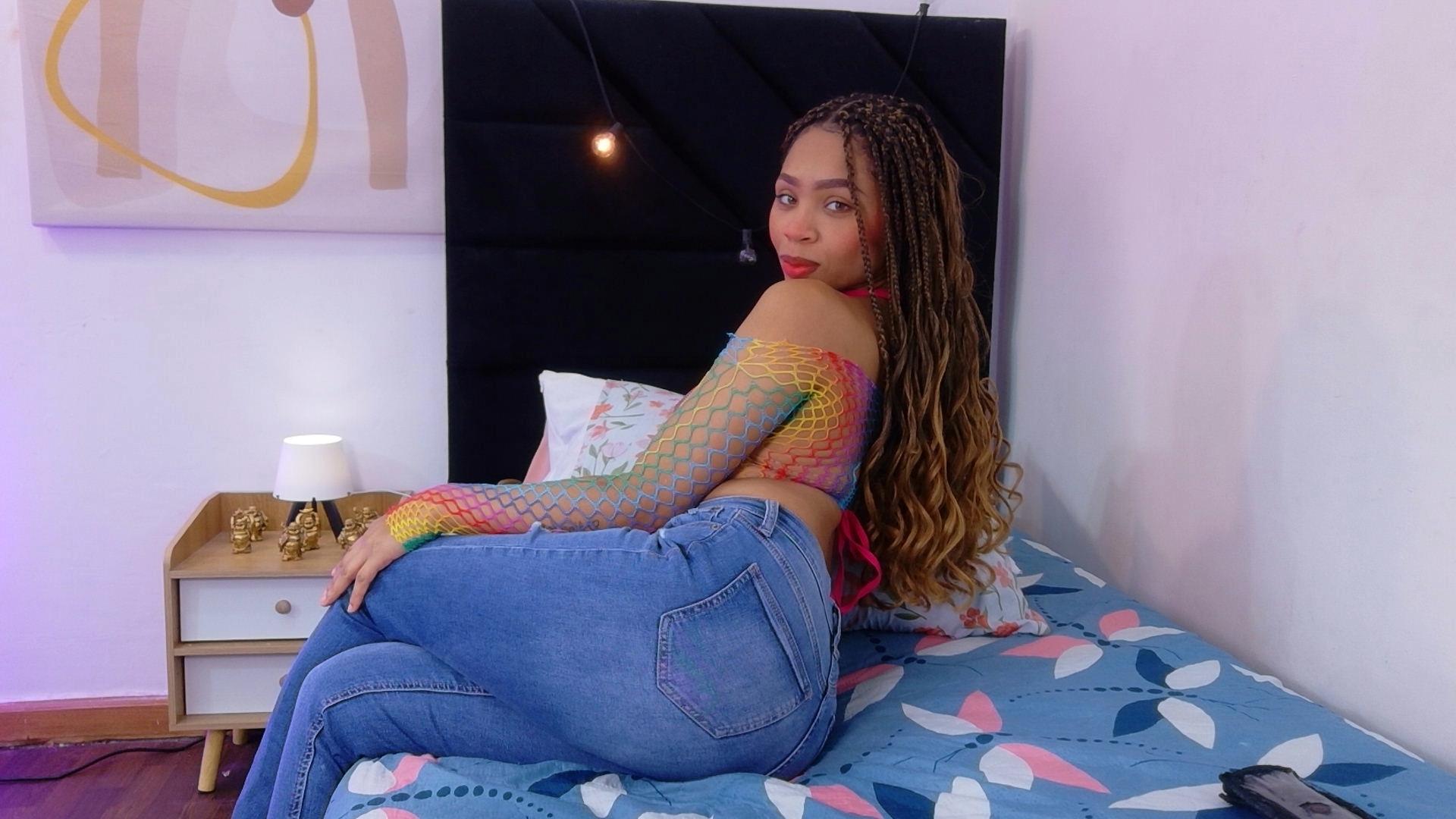 Image of cam model SkinnySamantha from XloveCam