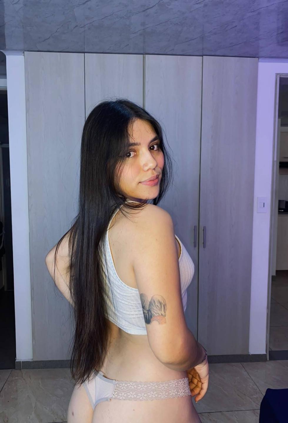 Image of cam model SophiaMarx from XloveCam