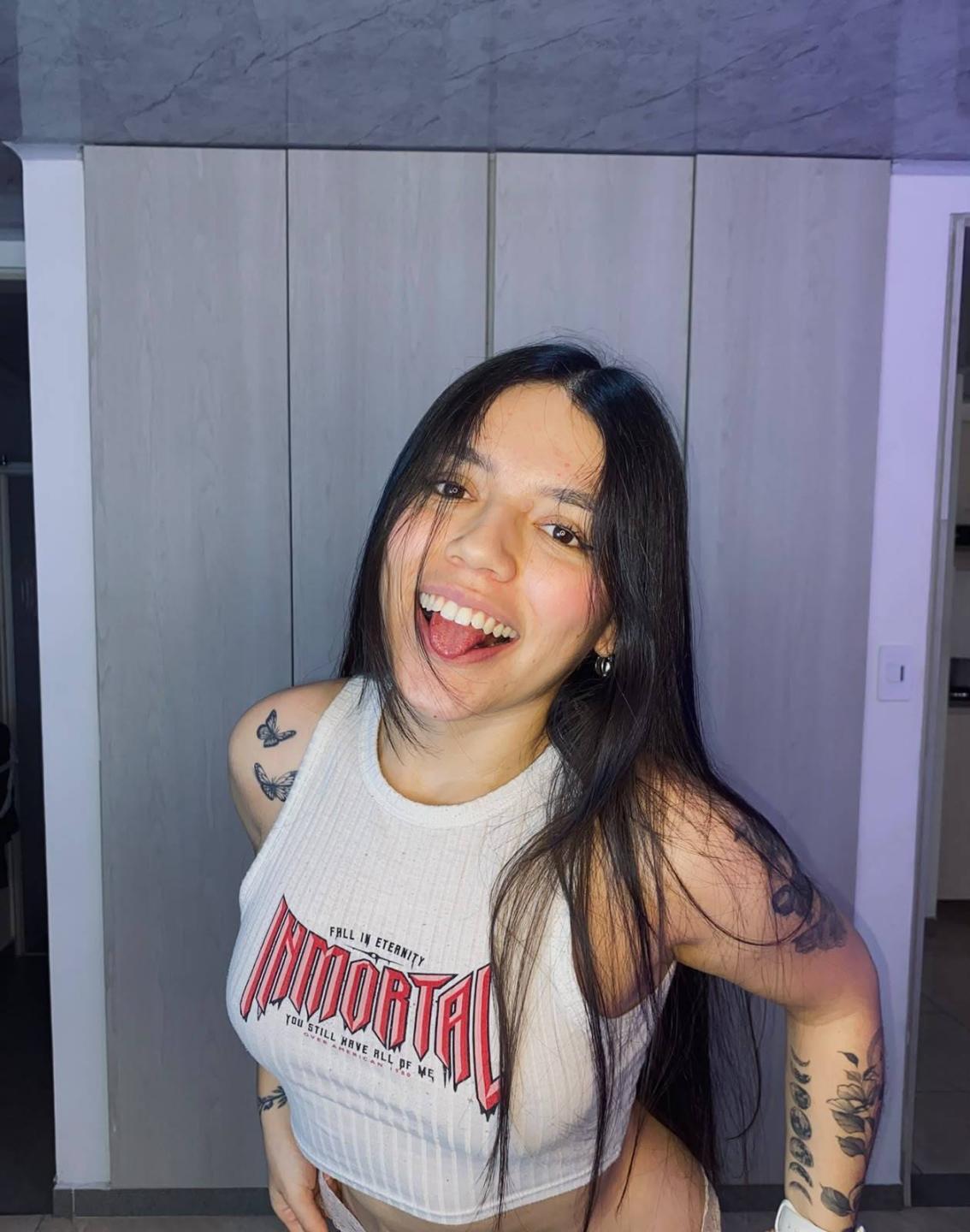 Image of cam model SophiaMarx from XloveCam