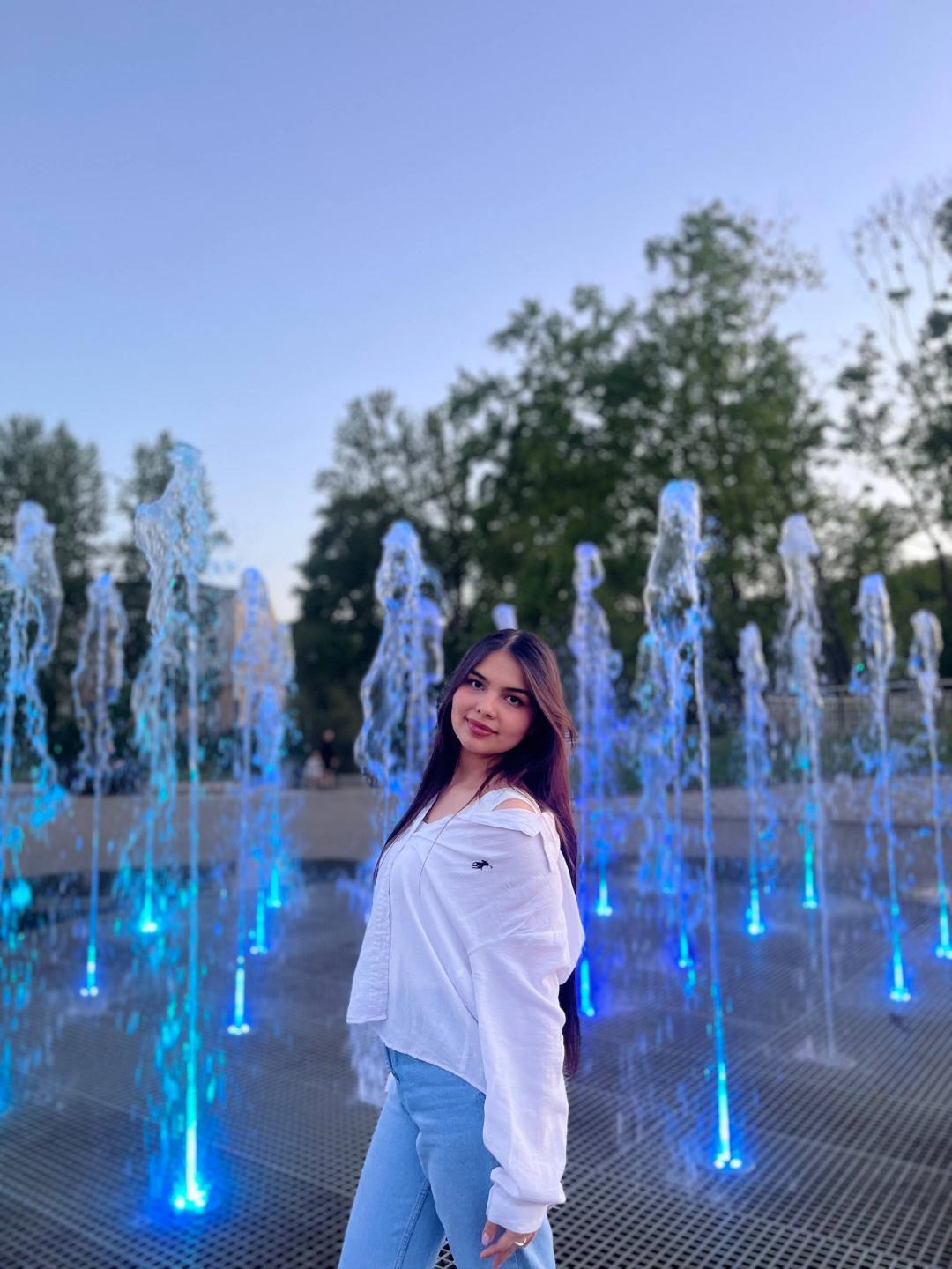 Image of cam model TrishMuhlbauer from XloveCam