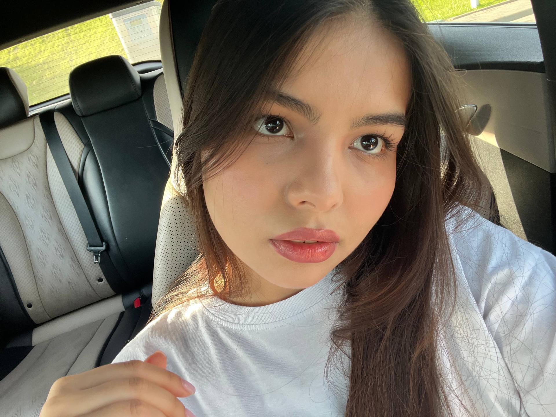 Image of cam model TrishMuhlbauer from XloveCam