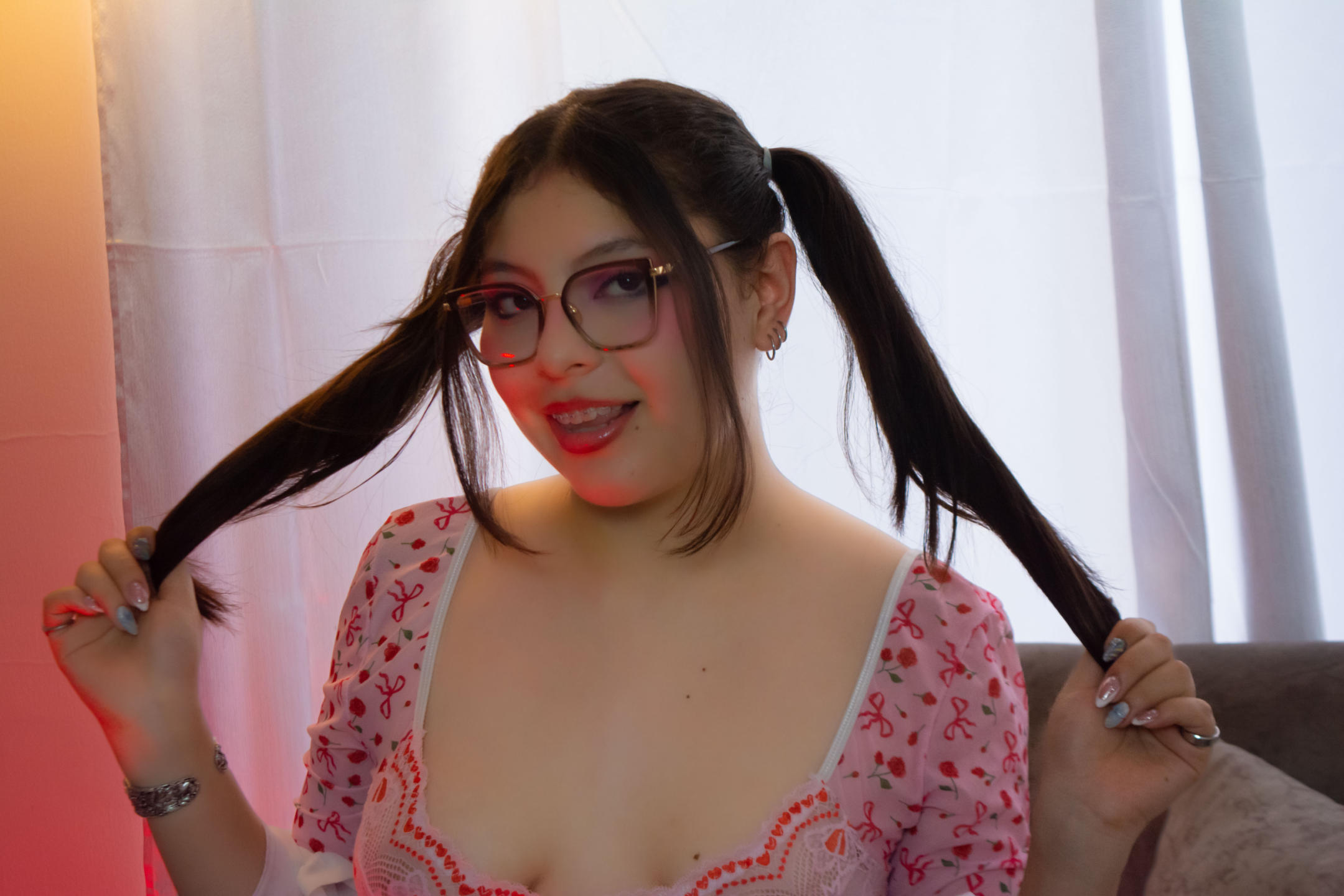 Image of cam model AnnaBeltrann from XloveCam