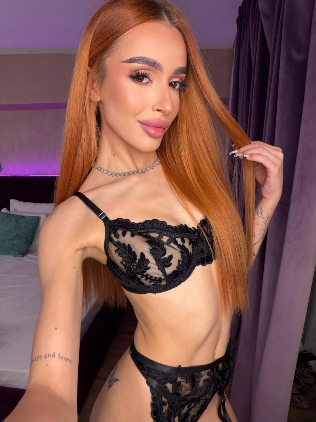 Image of cam model MarissaFex from XloveCam
