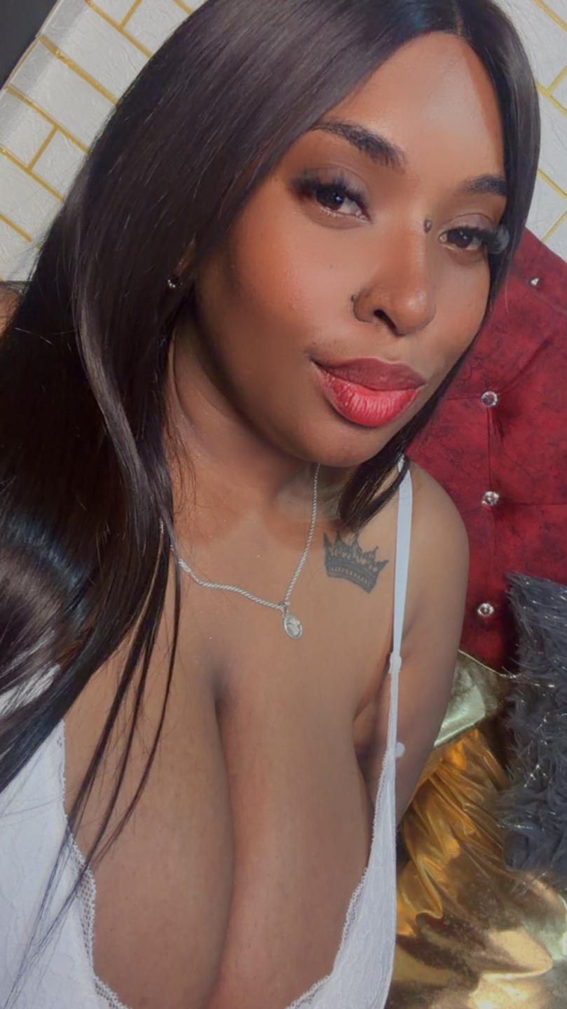 Image of cam model NatyLm from XloveCam