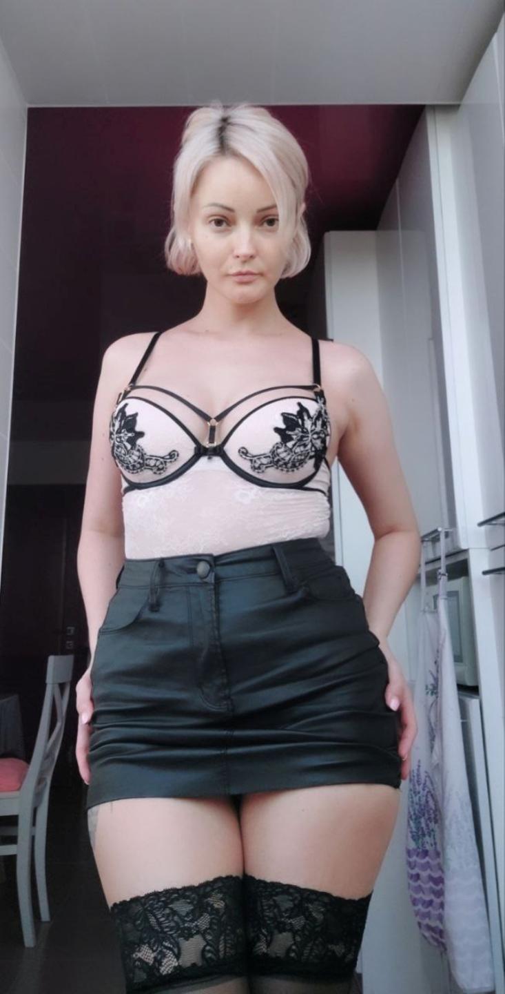 Image of cam model Lollyypop from XloveCam