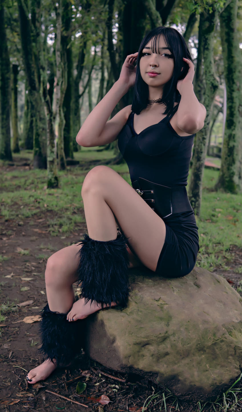 Image of cam model Vickmon from XloveCam
