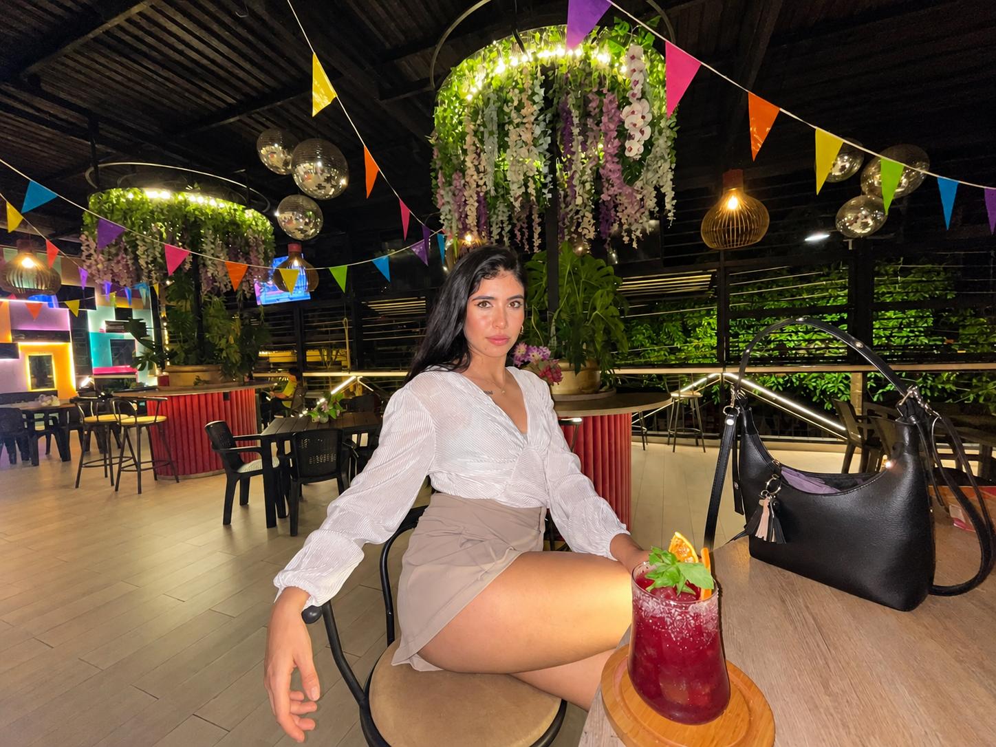 Image of cam model MilusSky from XloveCam