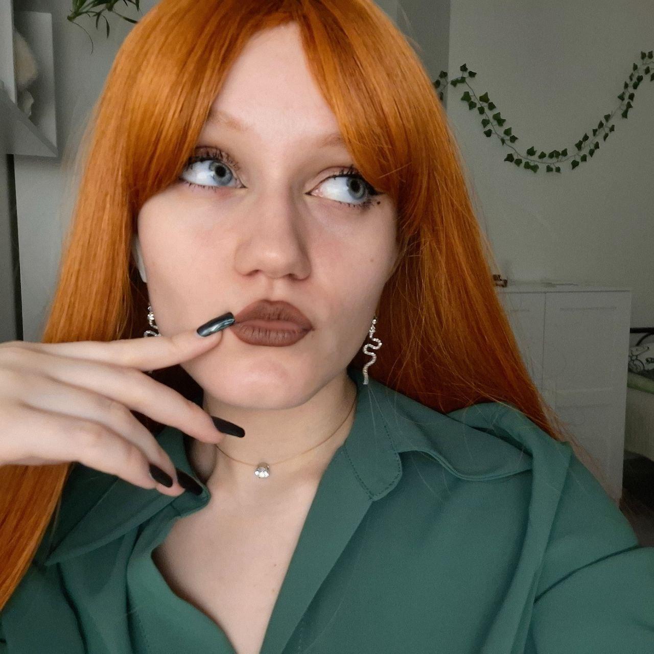 Image of cam model CharissaLathem from XloveCam