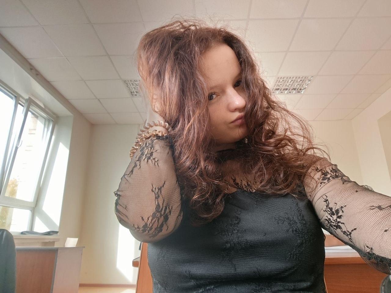 Image of cam model JinnyKosler from XloveCam
