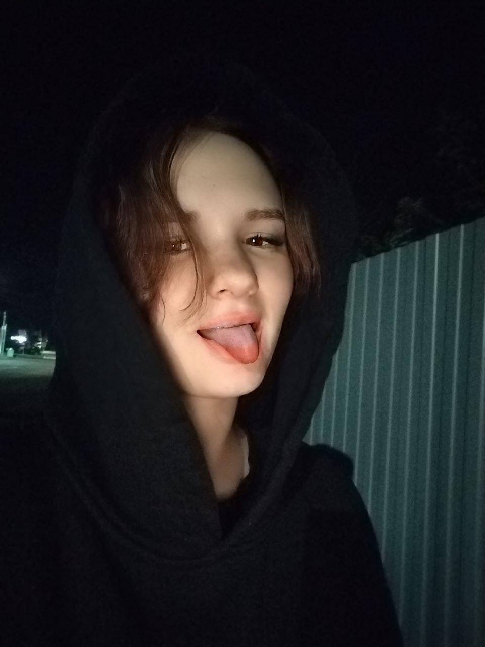 Image of cam model TreenaVisosky from XloveCam