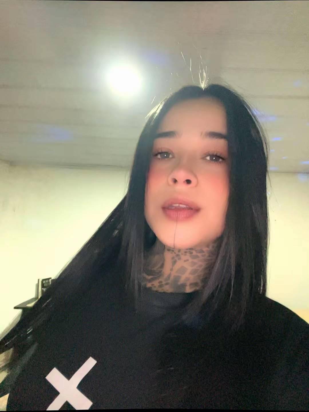 Image of cam model BlackRousse from XloveCam